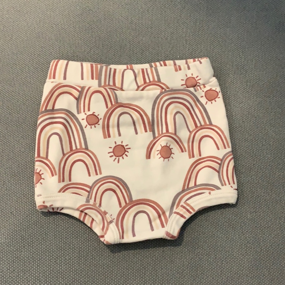 Kate quinn rainbow bloomers size 6-12 Months EUC